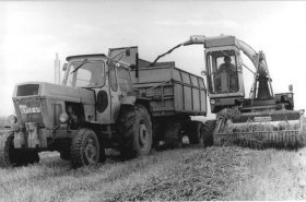 Fortschritt ZT 300: Traktor, který charakterizoval zemědělství v NDR. Nic modernějšího tehdy nebylo