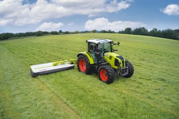Celková hmotnost traktoru byla po modernizaci zvýšena na 9,0 t, užitečné zatížení činí až 3,8 t. Zdroj foto - tisková zpráva Claas