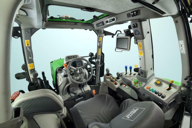 Všechny traktory Deutz-Fahr 6.4 jsou standardně vybavené kabinou MaxiVision, která vychází z větších modelů.