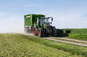 Kompaktní a vybavené čtyřválcové traktory, zcela nová řada Fendt 600 Vario přichází