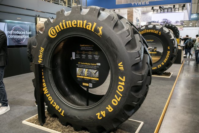 Continental na veletrhu prezentoval své nejznámější pneumatiky. 