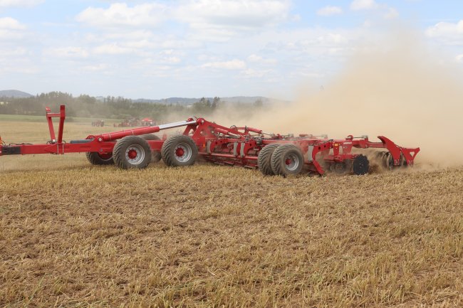 12,5m diskový podmítač Horsch Joker 12RT.